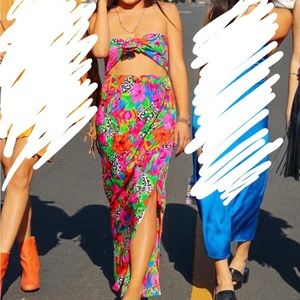 Tropical Silk Festival Set